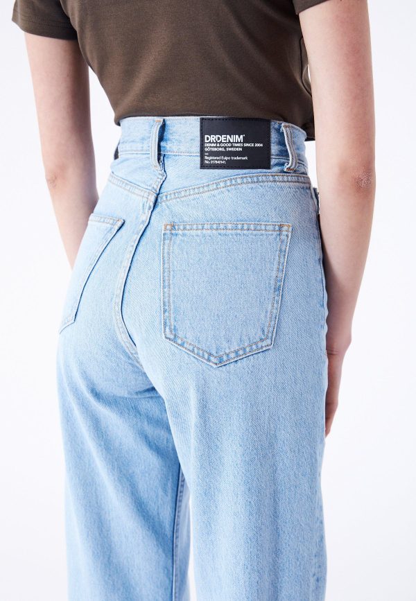 Echo stream light retro Dr. Denim