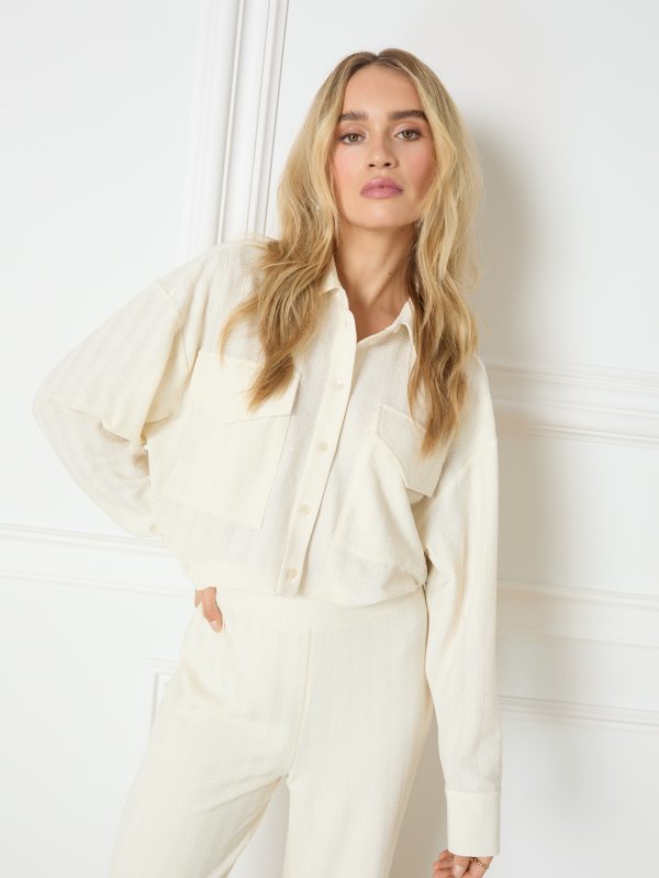 Nova pants en Lyloe blouse Refined Department