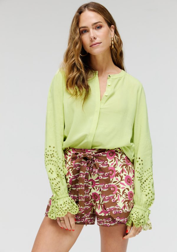 Hailey blouse matcha Harper & Yve